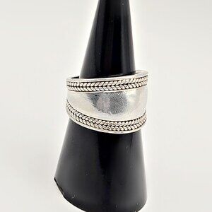 Vintage Sterling Silver Wide Band Ring Size 7.5 | Rope Edge Dome Ring